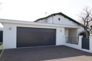 Tilt-Up/Up-and-Over Garage Doors